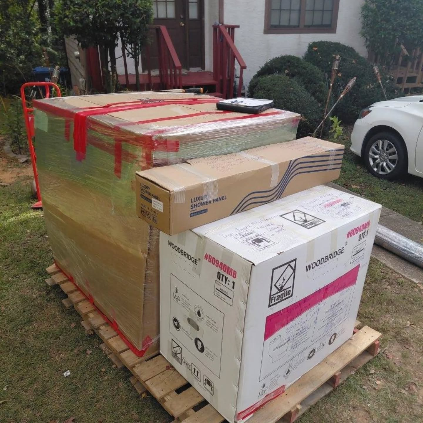 Large residential freight delivery on pallet